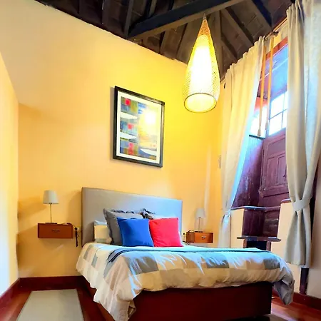 Vakantiehuis Peaceful House With Terrace In - Mountain View
