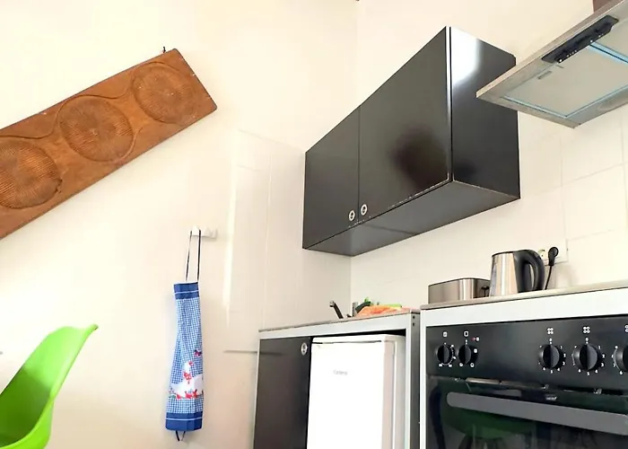 Semesterbostad Peaceful House With Terrace In - Mountain View *